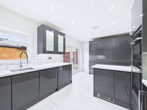 Photo 9- click for photo gallery